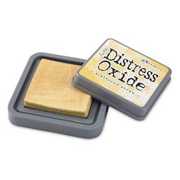 Ranger Tim Holtz Distress Oxide Ink Pads - Scattered Straw