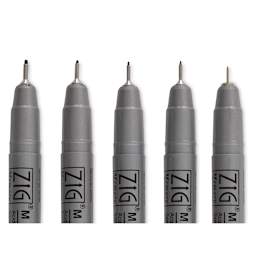 Kuretake Zig Millennium Fineliner Pens - Set of 5, Black (close-up of tips)