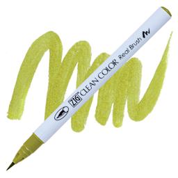 Kuretake Zig Clean Color Real Brush Pen - Mid Green pen and swatch