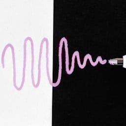 Sakura Gelly Roll Moonlight Pen - Pastel Pink, ink on White and Black background