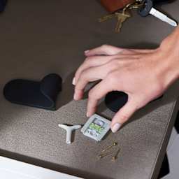 Duck EasyMounts Interior Drywall J-Hook Black (alongside EasyMount installation components)