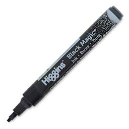 Higgins Ink Pump Markers - Angled view of uncapped Chisel Nib Magic Marker