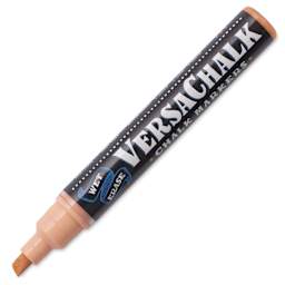 VersaChalk Wet Erase Liquid Chalk Marker - Classic Peach, 5 mm, Bold Tip, cap off