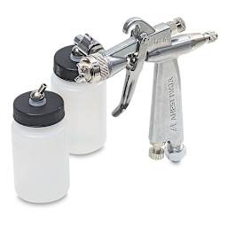 Iwata G-Series Airbrush-Gun - G6, 0.6 mm (shown with two included bottles)