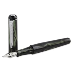 Tom Hessin Charles Collection Fountain Pen - Highland Green, pen and cap (image may show a different size nib)