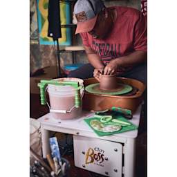 Speedball Clay Boss Potter's Wheel being used