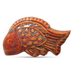 Spectrum Floating Glazes - Side view of ceramic fish with Kimchi Glaze