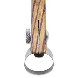 DiamondCore Handheld Clay Extruder - R6, Oval - close-up of tip