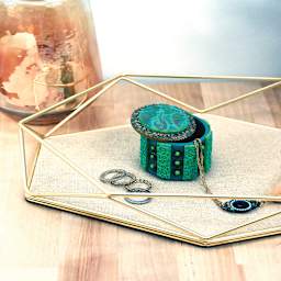 Sculpey Texture Sheets - Finished trinket box decorated with Nature sheet patterns
