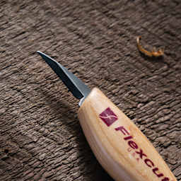 Flexcut Detail Knife close up of blade