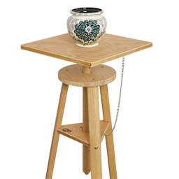 Utrecht Sculpture Stand, holding ceramic piece