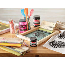 Speedball Fabric Screen Printing Inks and Sets with screen printing tools