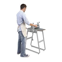  906 Model II Press  Man using the Press