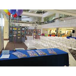 Screenflex Mobile Display - Hall showing multiple Mobile Displays
