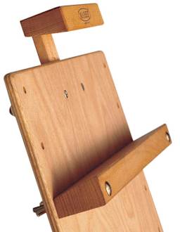 Mabef Field Easel M-26 - Closeup of adjustable tray
