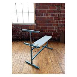 Klopfenstein 2-Way Art Pony - Shown in studio setting