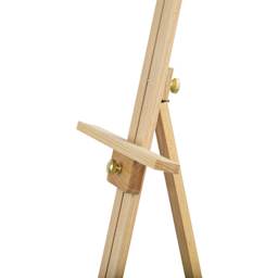 Blick Single Mast Studio Easel, close-up