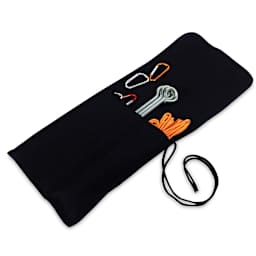 Guerrilla Painter Shadebuddy Umbrella Tie Down KIt - Components of kit shown in canvas pouch