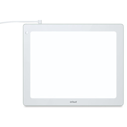 Cricut BrightPad - Mint, 13-1/2" x 11" (Front)