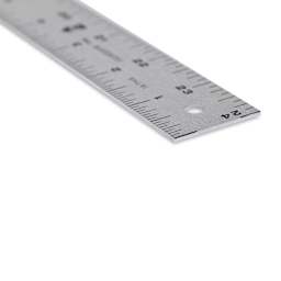 Fairgate Aluminum Straight Edge Rulre - 24" - close-up of inch markings