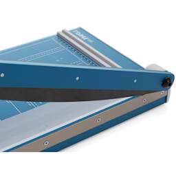 Dahle Professional Series Guillotine Paper Trimmer - 13-3/8" Cutting Length, 17-3/4" x 11-1/4" - close-up of blade