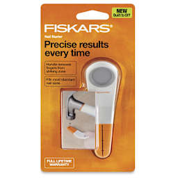 Fiskars Precision Nail Starter - Front of blister package
