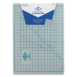 Alvin Cutting Mat - 8 1/2" x 12", Translucent - front of packaging