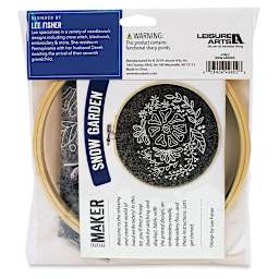 Leisure Arts Snow Garden Felt Embroidery Kit (Back of packaging)