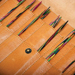 Muud Oslo XL Leather Double-Pointed Knitting Needle Case - Brown - close-up, holding needles (not included)