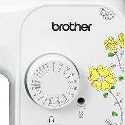 Brother SM1704 Sewing Machine close up of dial