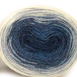 HiKoo Concentric Yarn - Shades of Blue, 437 yards close up to show texture