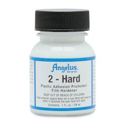 Angelus 2-Hard Plastic Medium - Front of 1 oz bottle