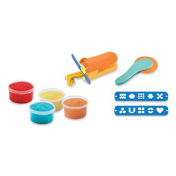 Djeco Le Petit Artist Modelling Kits - Clay and Tools from Kit
