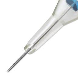 Peak Stellar Round Shader Extra Long Taper Tattoo Needle Cartridges - #10, 3 Needles, Pkg of 20, close-up of needle