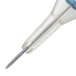 Peak Stellar Round Shader Extra Long Taper Tattoo Needle Cartridges - #12, 3 Needles, Pkg of 20, close-up of needle