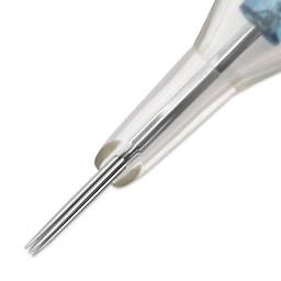 Peak Stellar Round Shader Extra Long Taper Tattoo Needle Cartridges - #12, 7 Needles, Pkg of 20, close-up of needle