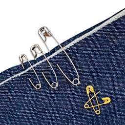 Singer Assorted Safety Pins - Pkg of 225, pins on fabric