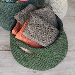 Boye I Taught Myself to Crochet Kit - finished basket cozy examples