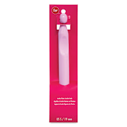Boye Plastic Crochet Hook - Jumbo US S, 19 mm - front of packaging