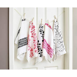 Edding 4500 Textile Markers, bandanas painted with the textile markers