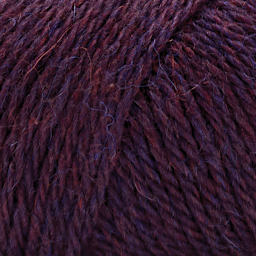 Universal Yarn Fawning Yarn - Midnight Plum, close-up