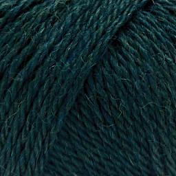 Universal Yarn Fawning Yarn - Malachite, close-up