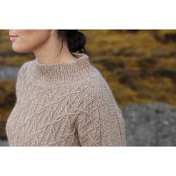 Quince & Co Owl Yarn - Tawny Undyed, sweater example