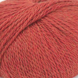 HiKoo Highland Lux Yarn - Ember close up to show texture