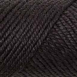 Gist Yarn Dwella Rug Wool Yarn - Crow, 4 oz close up to show texture