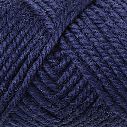 Gist Yarn Dwella Rug Wool Yarn - Midnight, 4 oz close up to show texture