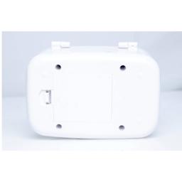 Singer Portable Bobbin Winder, battery compartment under the machine 