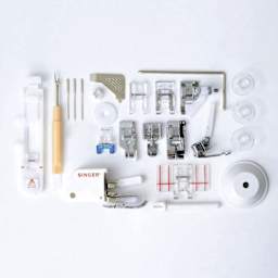 Singer C5980Q Patchwork Plus Sewing and Quilting Machine contents