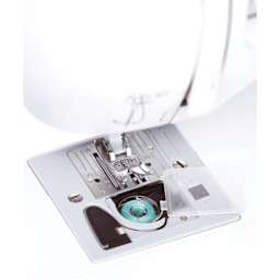 Singer Fashion Mate 3342 Sewing Machine, close up of the needle plate