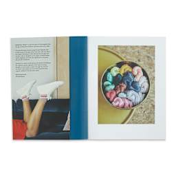 Bargello: 17 Modern Needlepoint Projects for You and Your Home (Nerrisa Pratt - author page)